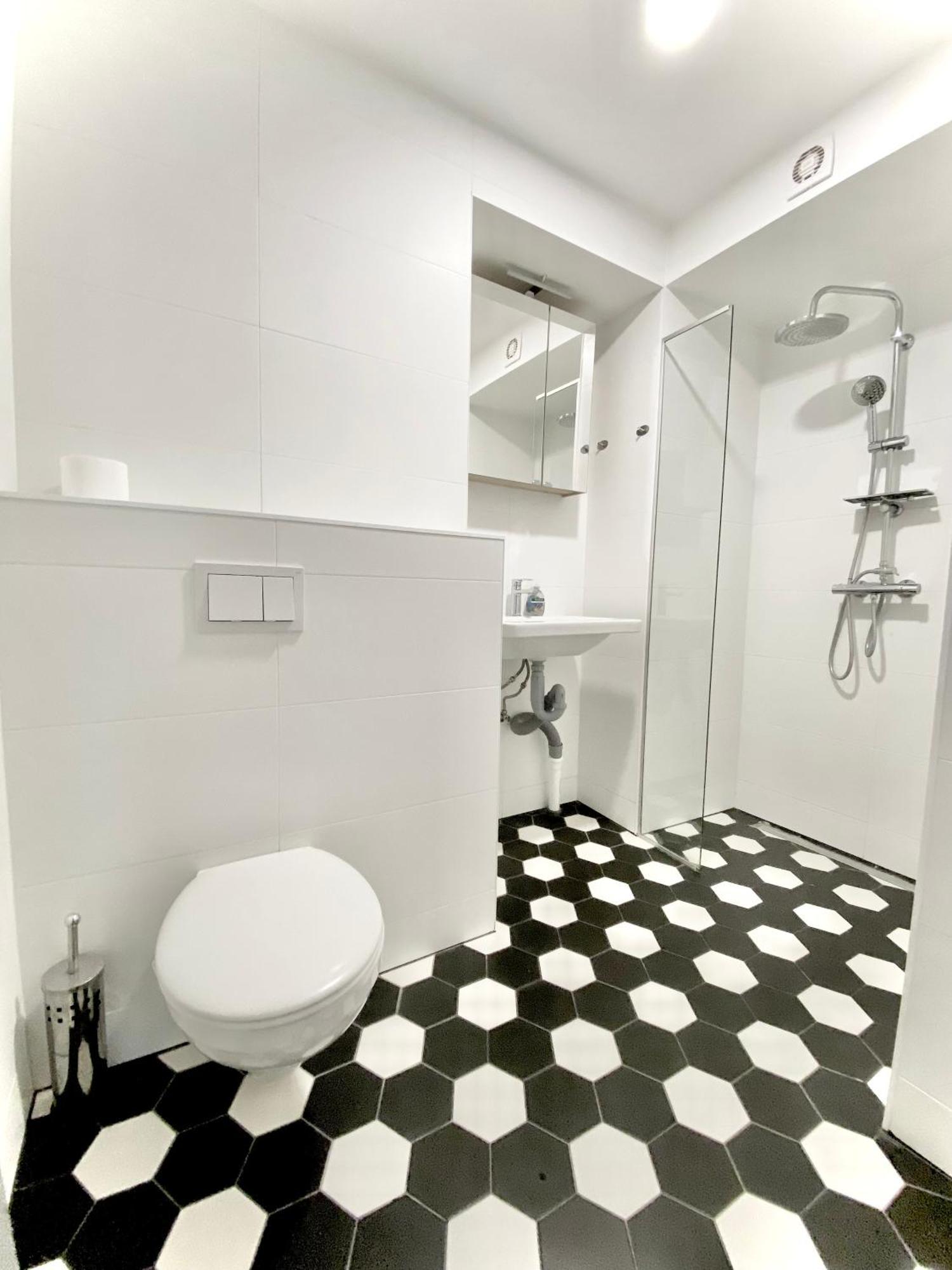 Charming One Bedroom In Appartement Tallinn